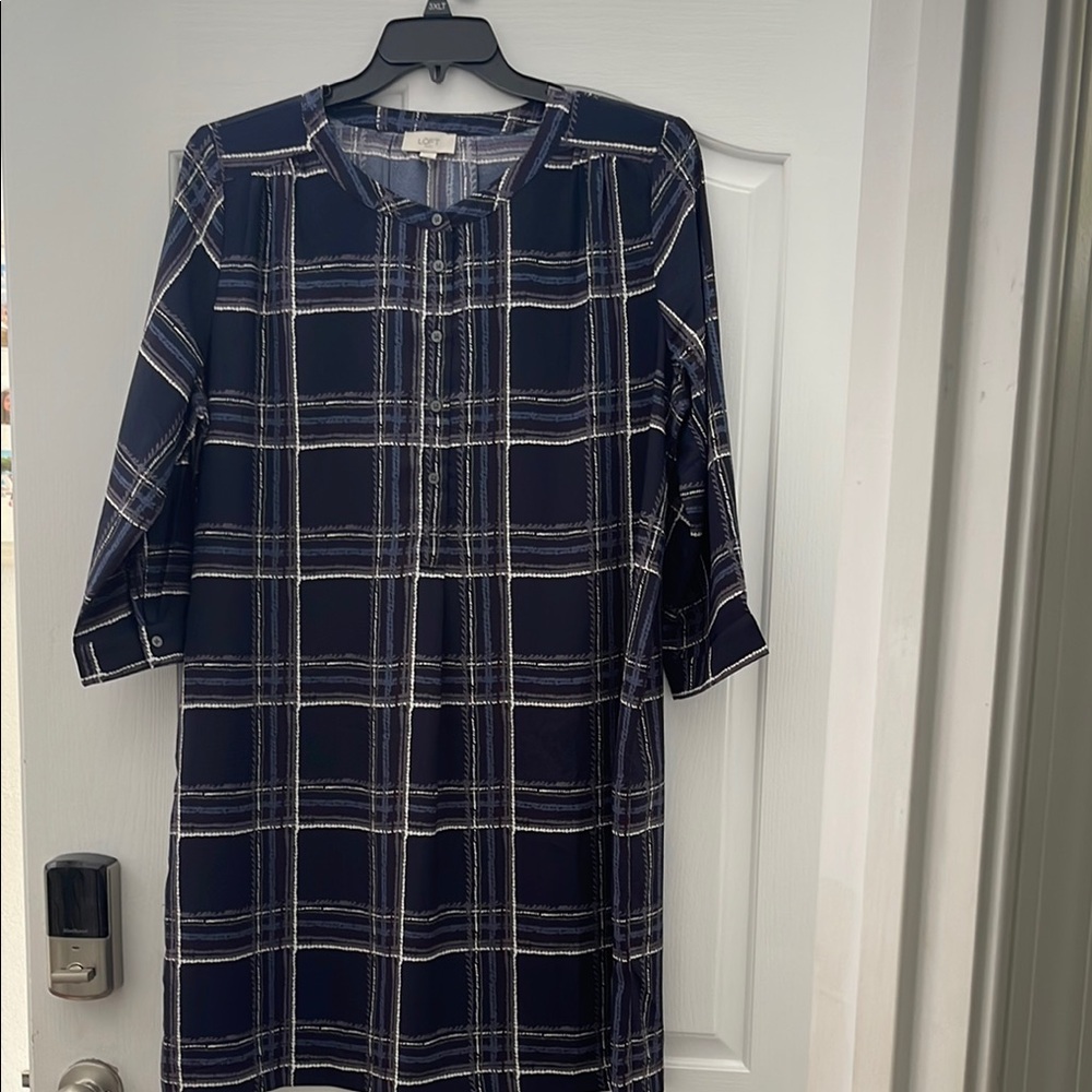 LOFT Blue and White 3/4 Sleeve Dress